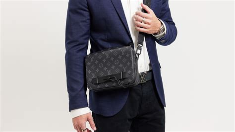 louis vuitton mens trunk
